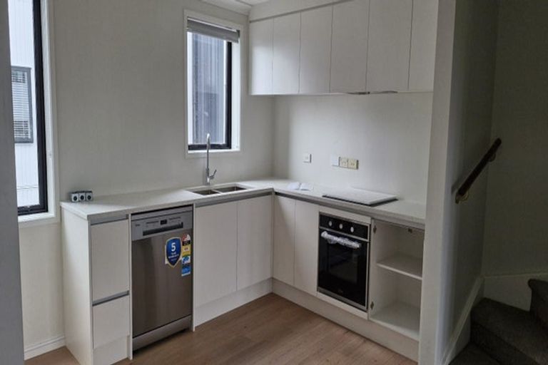 Photo of property in 11/97b Mokoia Road, Birkenhead, Auckland, 0626