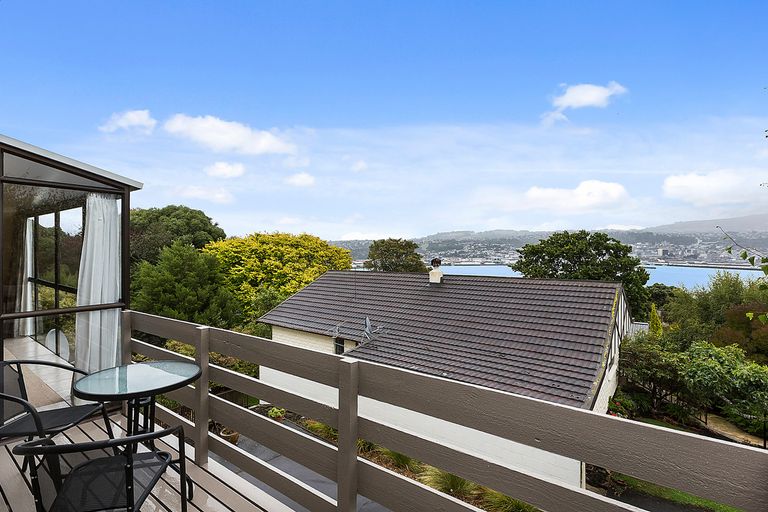 Photo of property in 20 Glendevon Place, Vauxhall, Dunedin, 9013