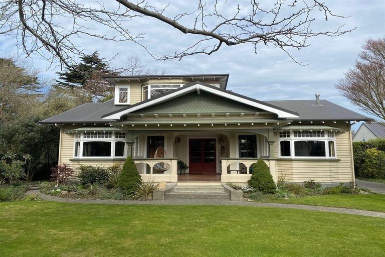 Photo of property in 14 Wai-iti Terrace, Burnside, Christchurch, 8053