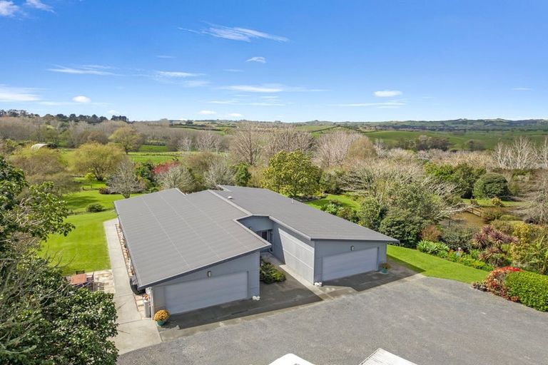 Photo of property in 320 Mangawhai Kaiwaka Road, Kaiwaka, Wellsford, 0975