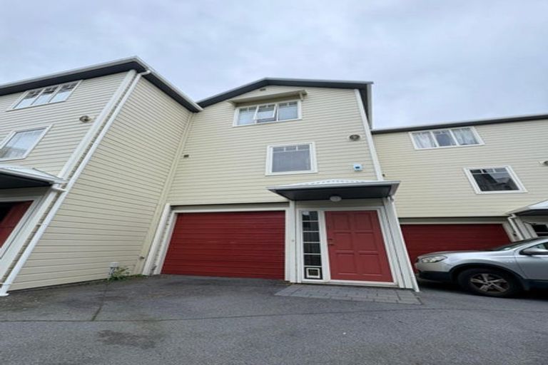 Photo of property in Colombo St Apartments, 17/10 Colombo Street, Newtown, Wellington, 6021