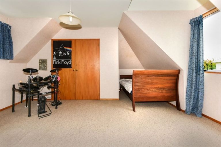 Photo of property in 12 Ilam Park Place, Ilam, Christchurch, 8041