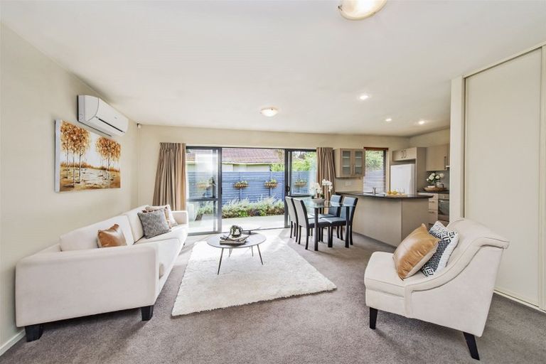 Photo of property in 2/453 Greers Road, Bishopdale, Christchurch, 8053