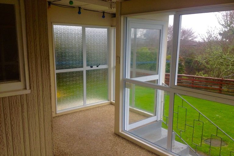 Photo of property in 32 Davies Road, Hurdon, New Plymouth, 4310