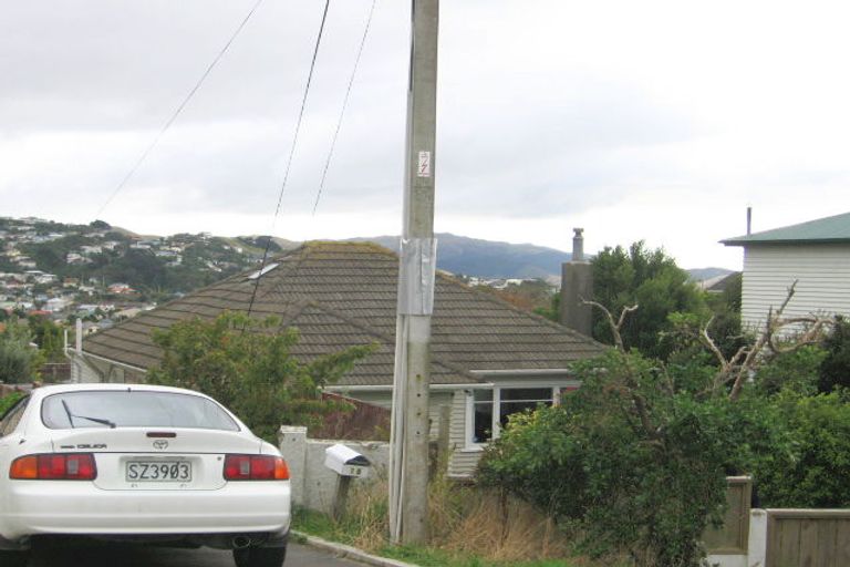 Photo of property in 16 Tarawera Road, Johnsonville, Wellington, 6037