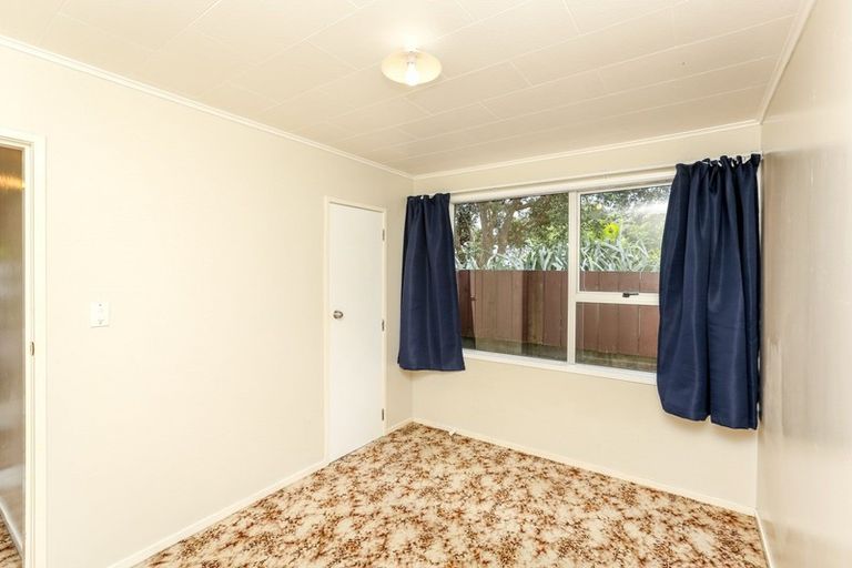Photo of property in 13 Parris Street, Moturoa, New Plymouth, 4310