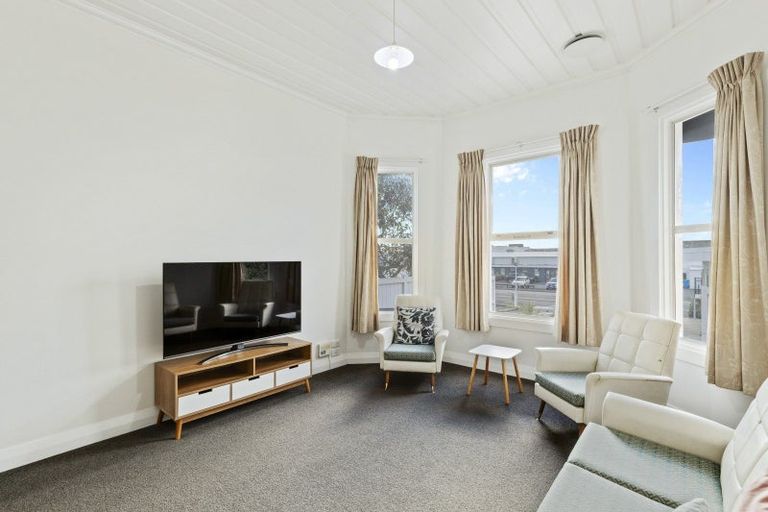 Photo of property in 210 Courtenay Street, New Plymouth, 4312