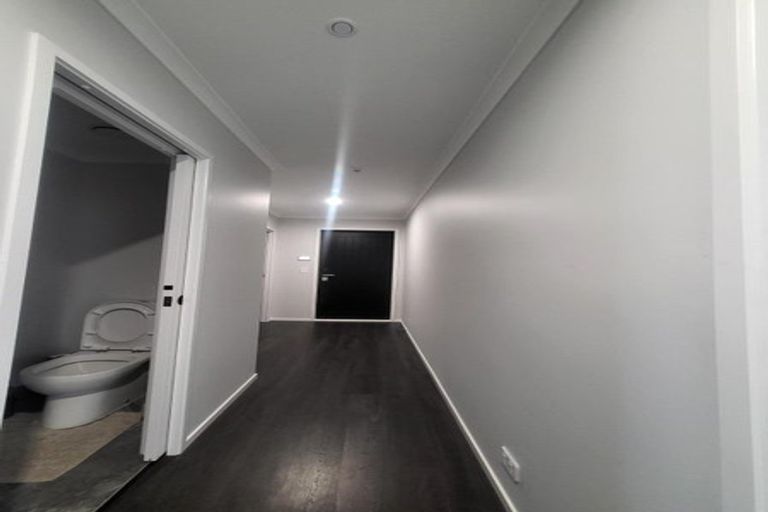 Photo of property in 36 Leathem Crescent, Pokeno, 2402