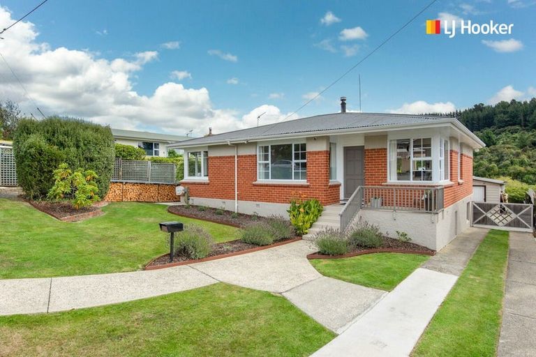 Photo of property in 115 Martin Road, Fairfield, Dunedin, 9018