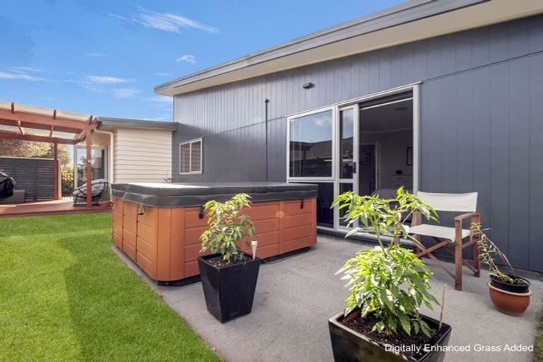 Photo of property in 4 Carroll Place, Owhata, Rotorua, 3010