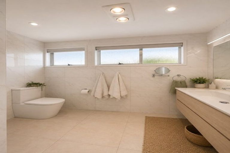 Photo of property in 76a Lake Road, Narrow Neck, Auckland, 0624