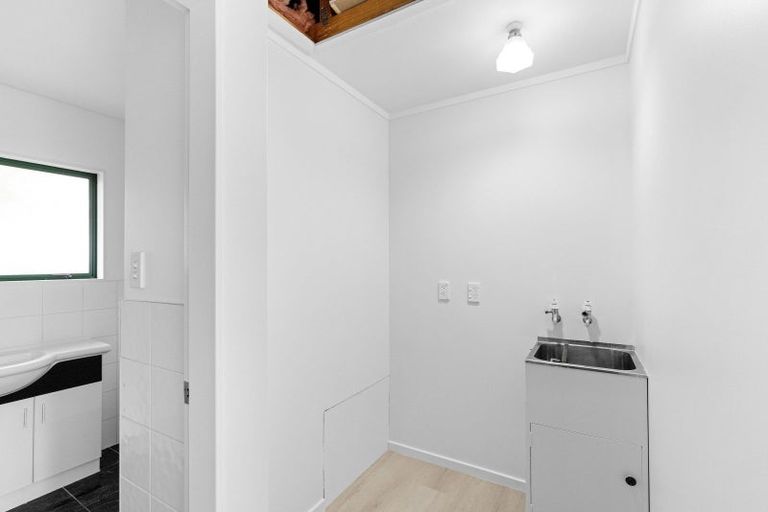 Photo of property in 14 Karaka Street, Otaki Beach, Otaki, 5512