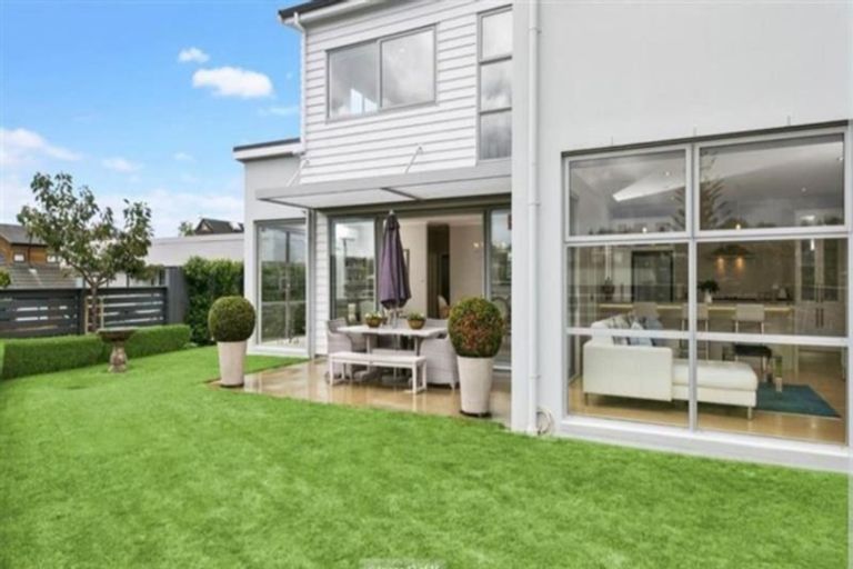 Photo of property in 36 Penzance Road, Mairangi Bay, Auckland, 0630