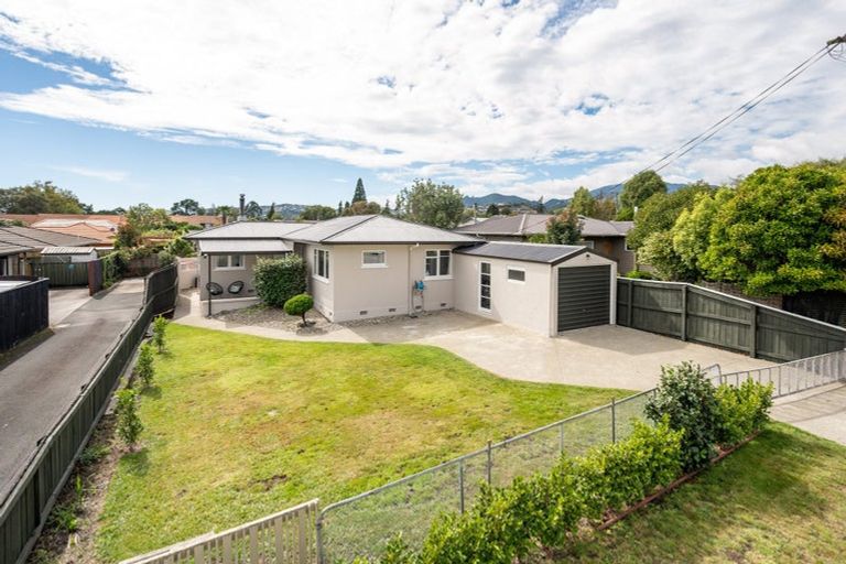 Photo of property in 33 Andrew Street, Stoke, Nelson, 7011