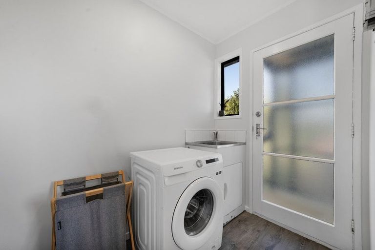 Photo of property in 19 Matipo Drive, Tuakau, 2121