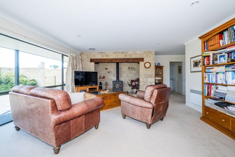 Photo of property in 103 Spur Road, Hadlow, Timaru, 7975