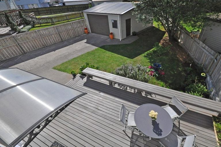 Photo of property in 74a Arimu Road, Papakura, 2110