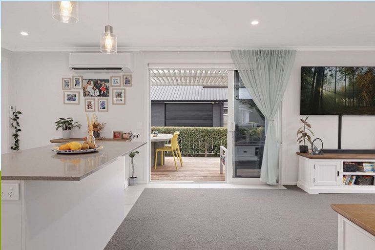 Photo of property in 20 Toi Place, Papamoa, 3118