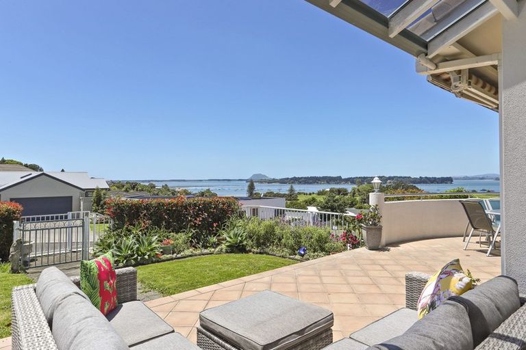 Photo of property in 61 Hamurana Road, Omokoroa, 3114