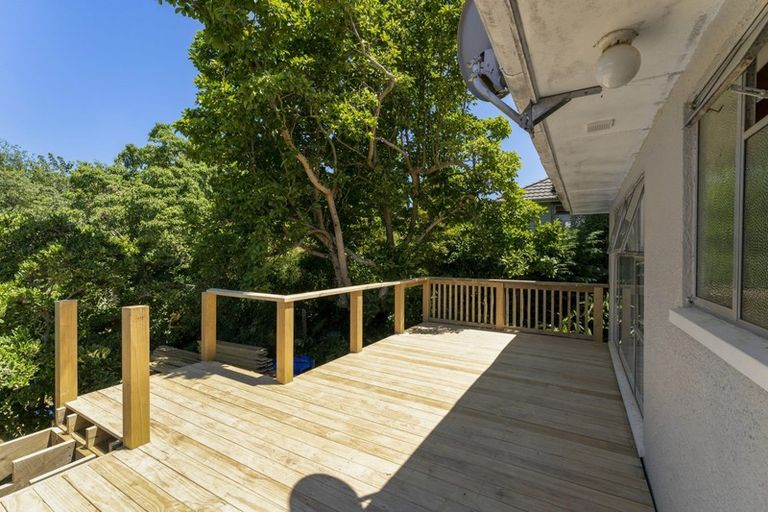 Photo of property in 67 Kawiu Road, Levin, 5510