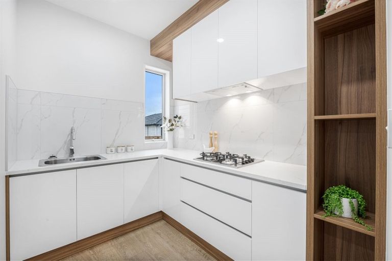 Photo of property in 5 Aklander Rise, Flat Bush, Auckland, 2019