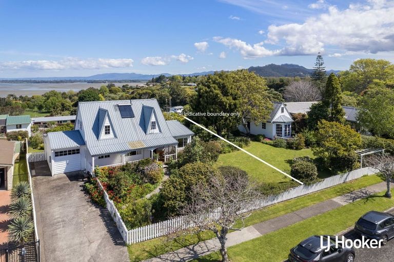 Photo of property in 4 Adela Stewart Drive West, Athenree, Katikati, 3177