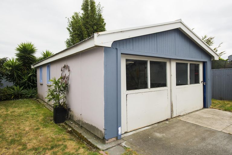 Photo of property in 14 Muir Street, Te Hapara, Gisborne, 4010