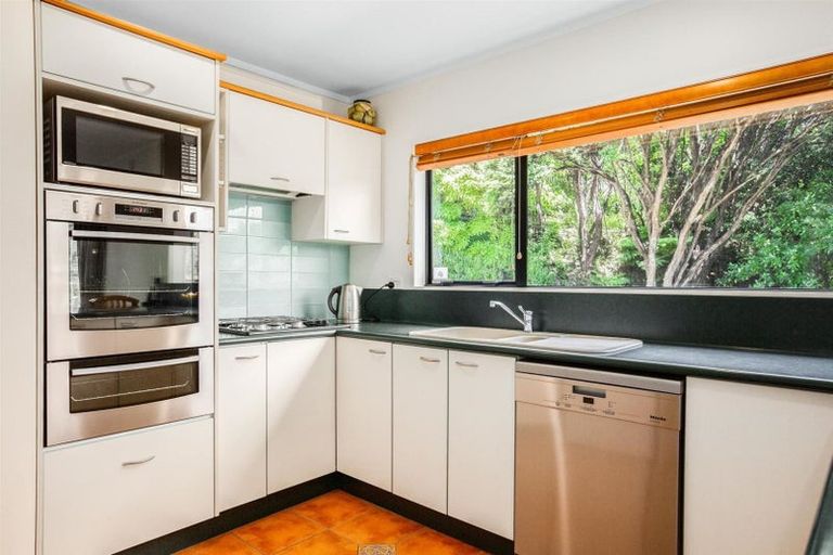 Photo of property in 42 James Cook Drive, Whitby, Porirua, 5024