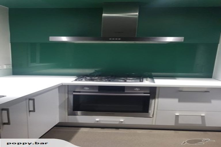 Photo of property in 31 Amapur Drive, Khandallah, Wellington, 6035