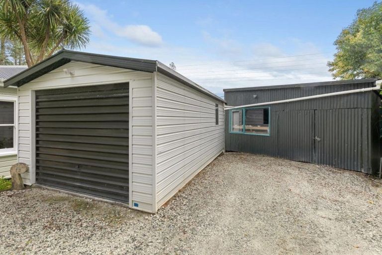 Photo of property in 72 Oneriri Road, Kaiwaka, 0573