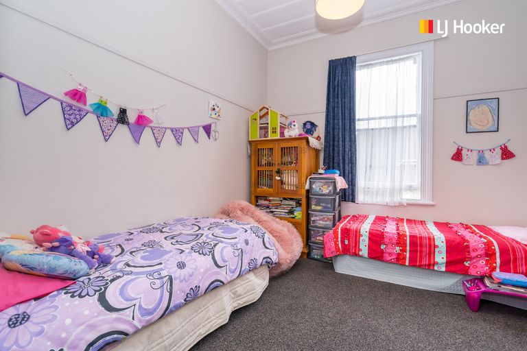 Photo of property in 17 Wesley Street, South Dunedin, Dunedin, 9012