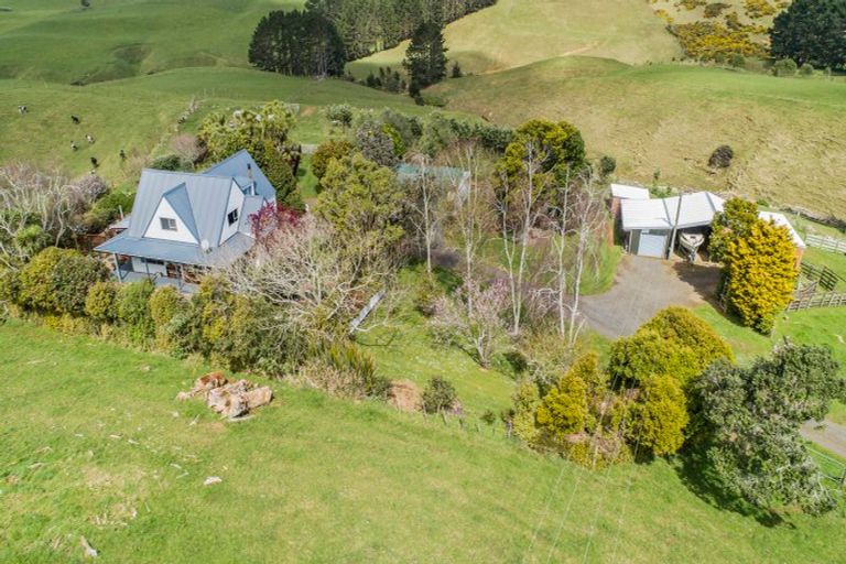 Photo of property in 96 Hatton Road, Awhitu, Waiuku, 2684
