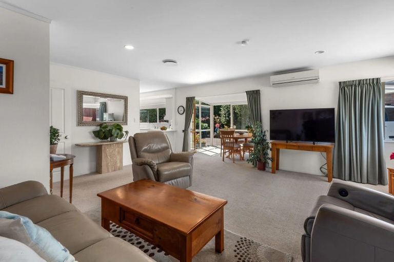 Photo of property in 4/6 Pine Park Road, Onerahi, Whangarei, 0110