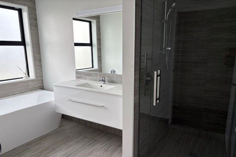 Photo of property in 2 Dynes Road, Rolleston, 7615