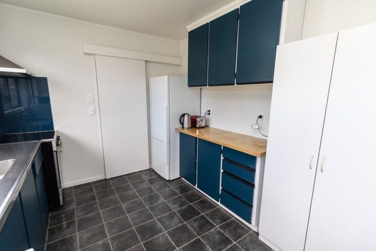 Photo of property in 18 Tobago Crescent, Grenada North, Wellington, 5028