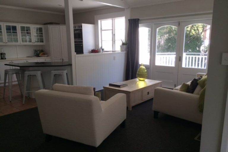 Photo of property in 43 Ganges Road, Khandallah, Wellington, 6035