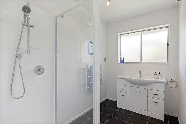 Photo of property in 15a Grace Road, Tauranga South, Tauranga, 3112