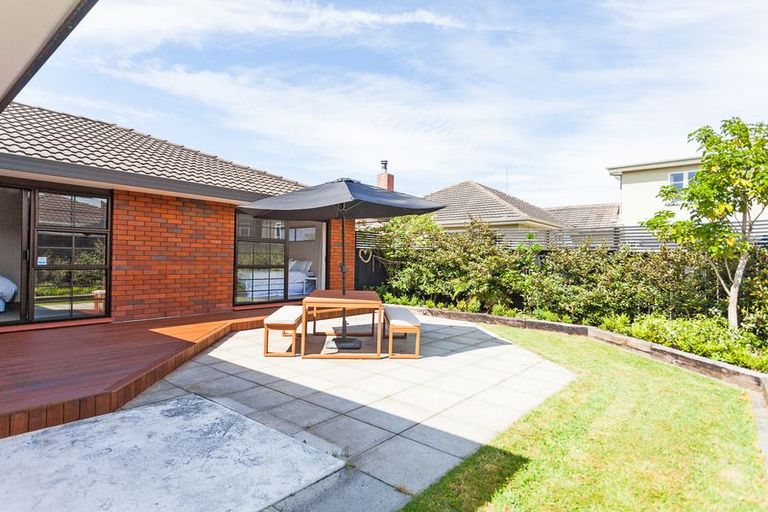 Photo of property in 6 Jensen Street, Hokowhitu, Palmerston North, 4410