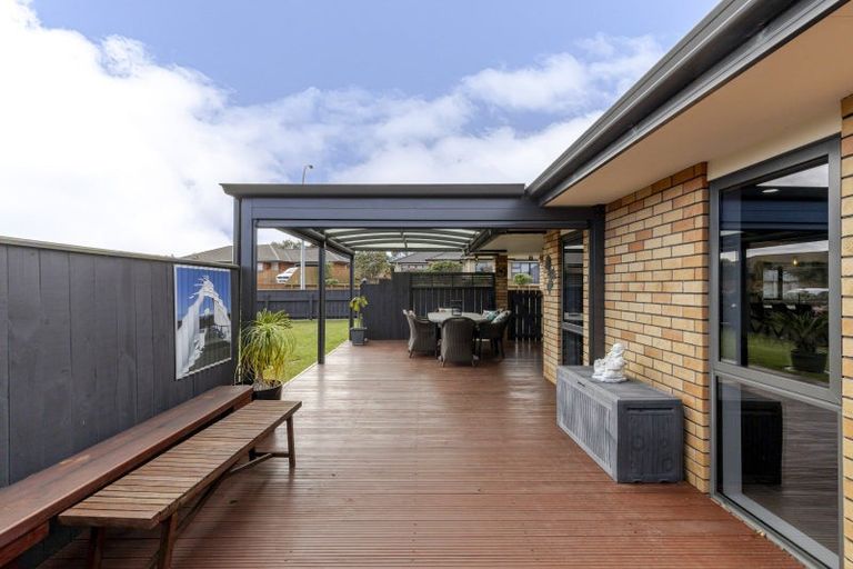 Photo of property in 30 Jules Crescent, Bell Block, New Plymouth, 4312