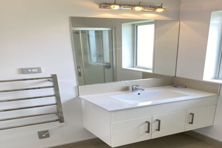 Photo of property in 14 Tiaki Way, Cambridge, 3434