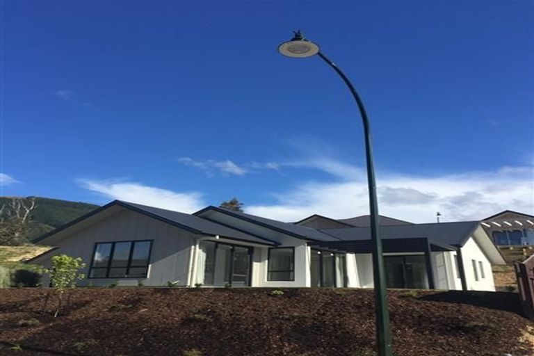 Photo of property in 6 Greenfield Lane, Stoke, Nelson, 7011