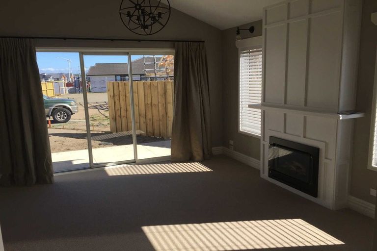 Photo of property in 16 Astelia Lane, Papamoa Beach, Papamoa, 3118