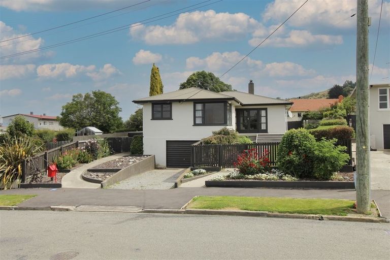 Photo of property in 1 Fleet Street, Oamaru North, Oamaru, 9400