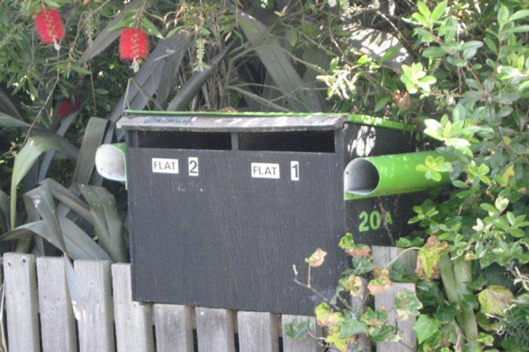 Photo of property in 2/20a Studholme Street, Somerfield, Christchurch, 8024