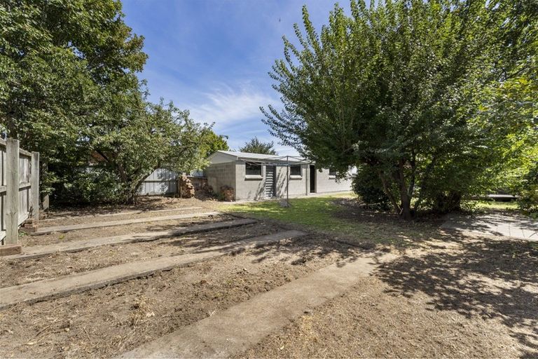 Photo of property in 14 Colman Avenue, Sockburn, Christchurch, 8042