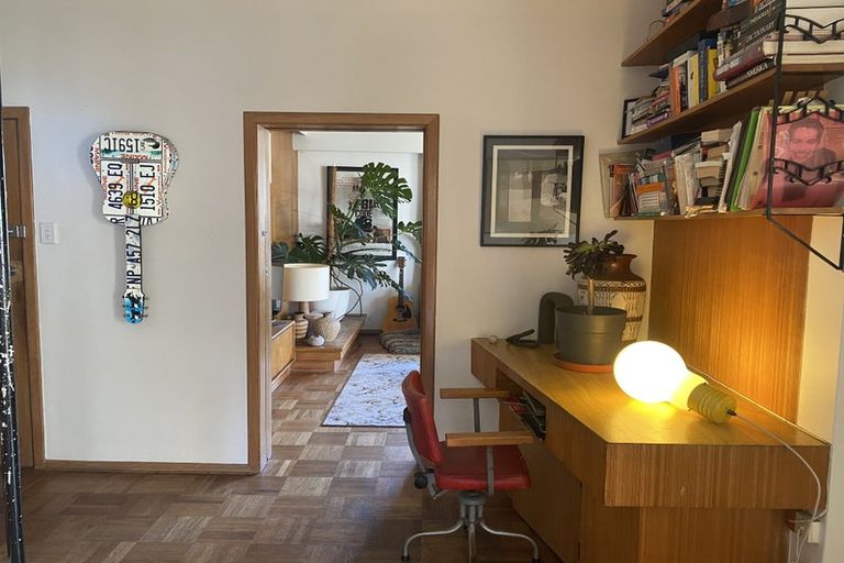 Photo of property in 9 Strathmore Avenue, Strathmore Park, Wellington, 6022