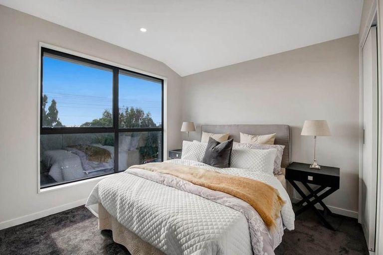 Photo of property in 8/32 Beulah Avenue, Rothesay Bay, Auckland, 0630