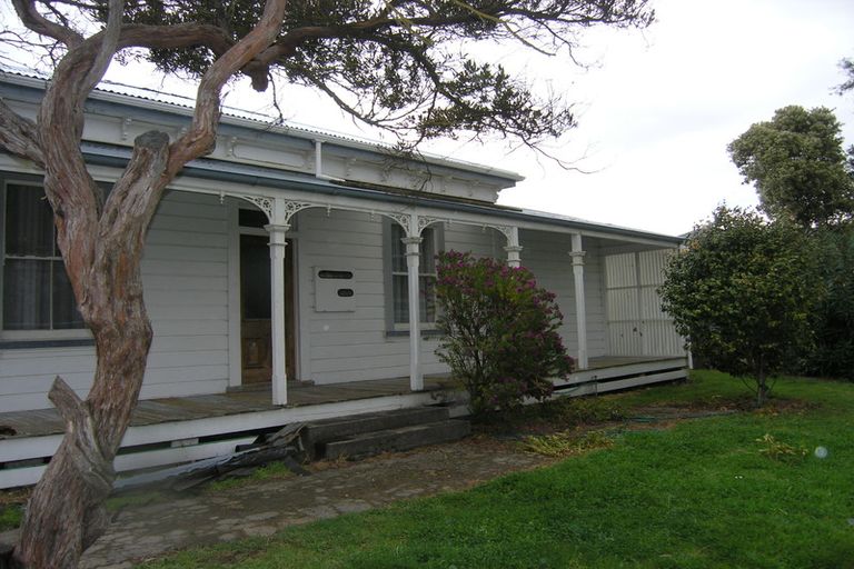 Photo of property in 72 Awapuni Road, Awapuni, Gisborne, 4010