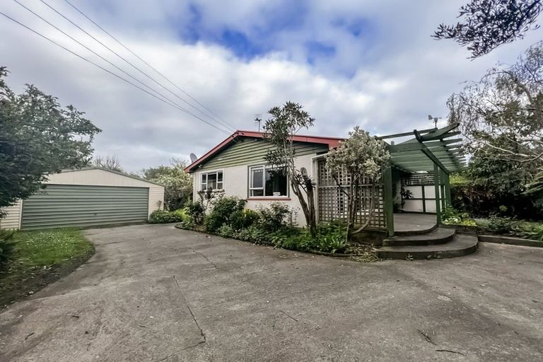 Photo of property in 6 Eton Place, Terrace End, Palmerston North, 4410