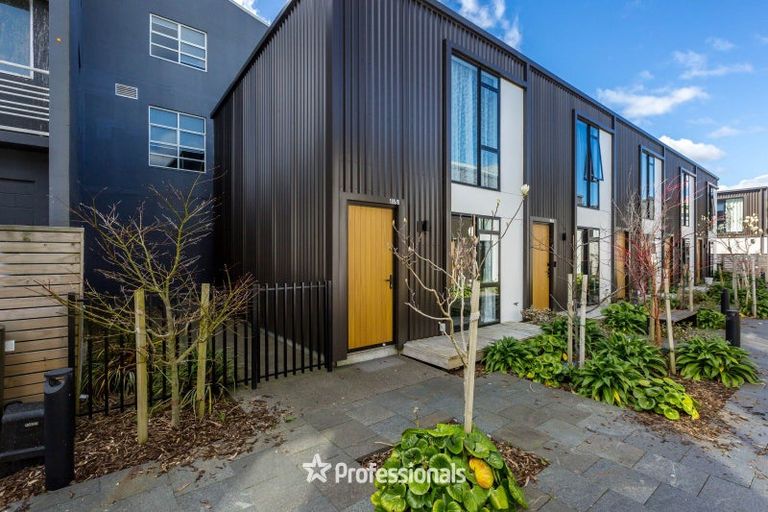 Photo of property in 8/185 High Street, Hutt Central, Lower Hutt, 5010